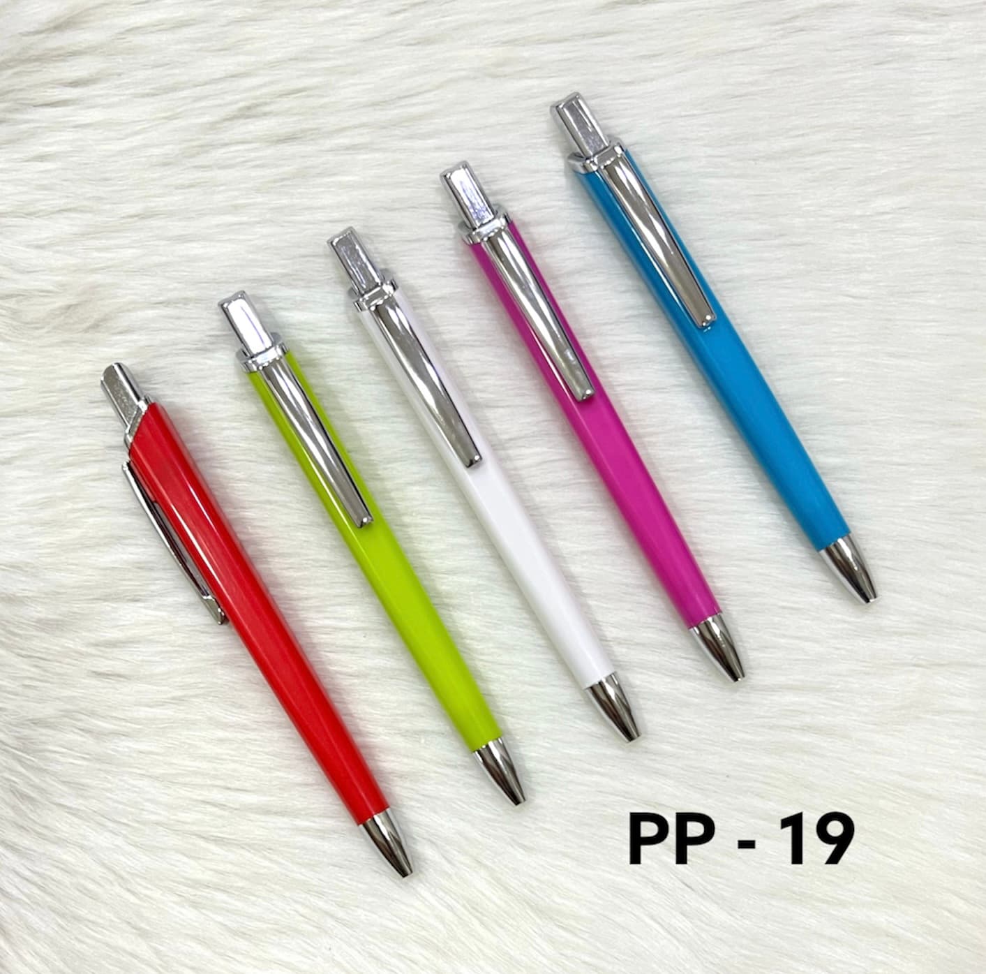 Plastic Pen PP 19